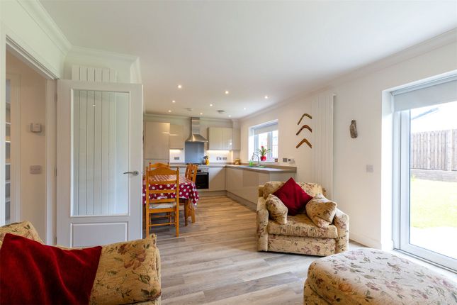 14, Milquhanzie Way, Perth and Kinross photo 4