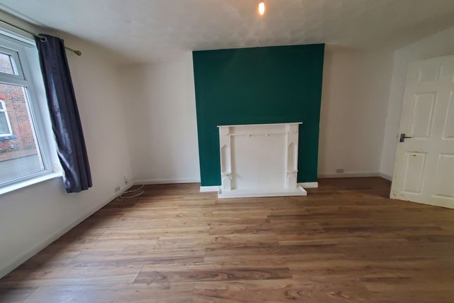 32, Byron Street, Sunderland photo 2