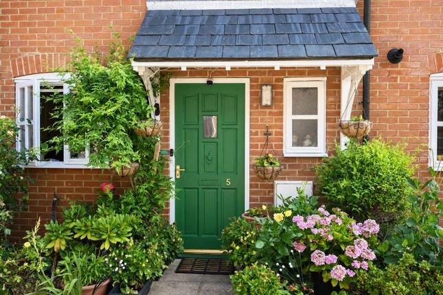 5, Farriers, Fordingbridge photo 2