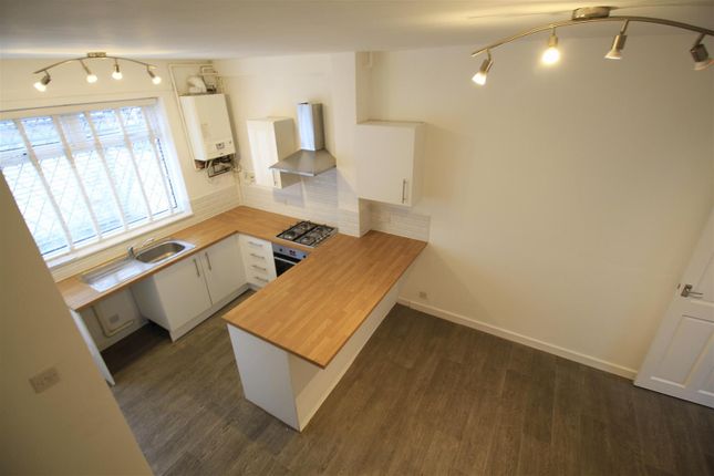 9, Highfield Street, Manchester photo 5