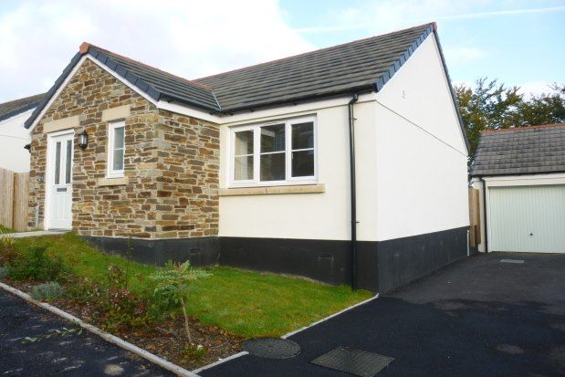 Detached bungalow to rent in Du Maurier Drive, Fowey