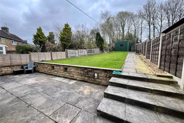 27, Bentside Road, Stockport photo 4