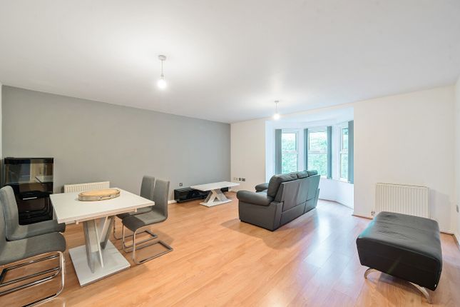 35, Carisbrooke Road, Leeds photo 2