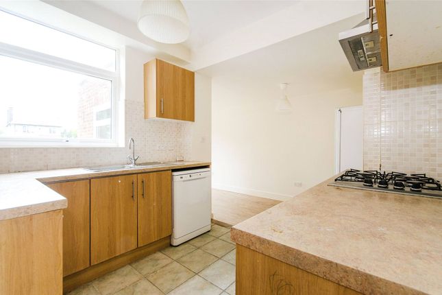 20,, Rosewood Avenue, Greenford photo 4