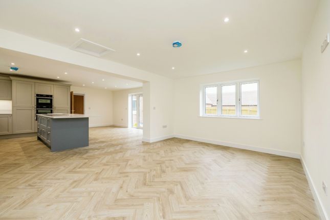 7c, Waterford Lane, Cherry Willingham photo 3
