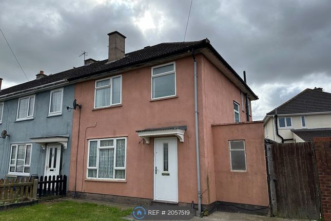 Thumbnail Semi-detached house to rent in Wroxham Avenue, Grimsby