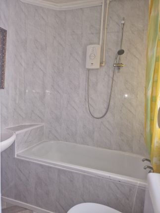 Flat 2, Osborne Road, Blackpool photo 4