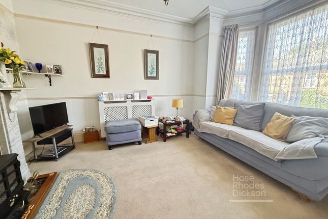 165, Carisbrooke Road, Isle of Wight photo 2