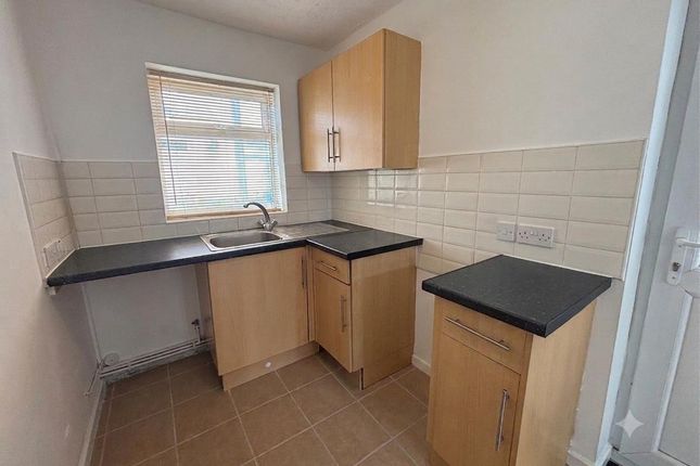 35, Elm Street, Merthyr Tydfil photo 4