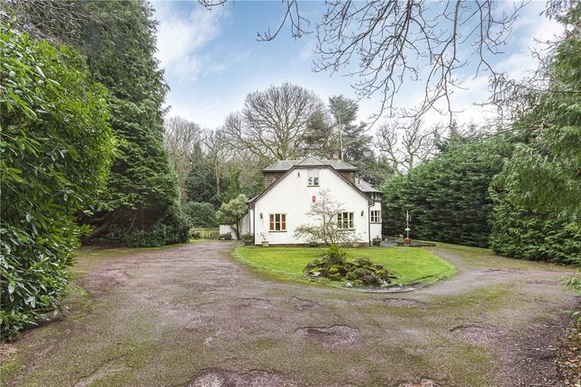 Country house for sale in Lanercost Close, Welwyn, Hertfordshire