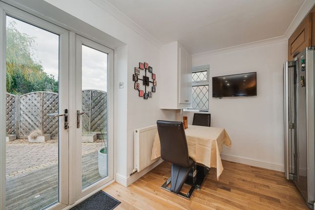 36 Rosemary Road, Sheffield photo 3