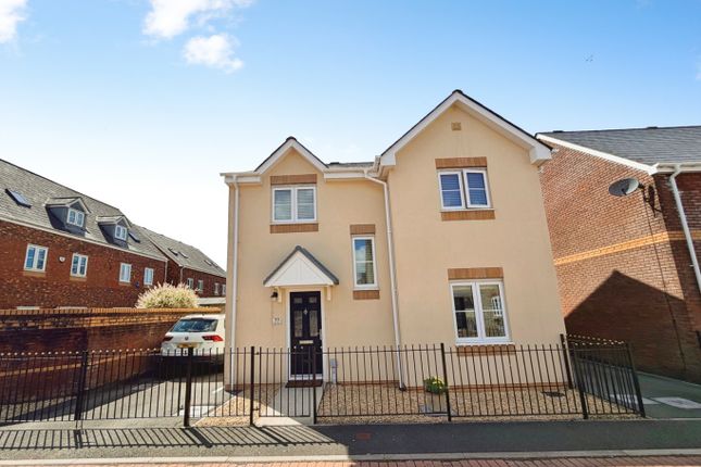 77 Ffordd Cambria, Pontarddulais, West Glamorgan photo 2