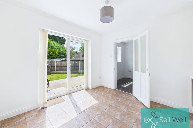 10, Shap Drive, Manchester photo 4