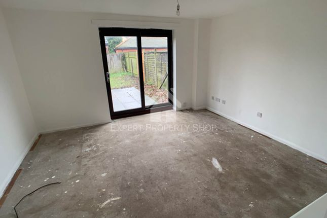 5, Kenilworth Close, Worksop photo 4