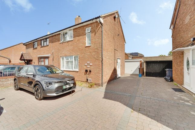 66, Lalleford Road, Luton photo 4