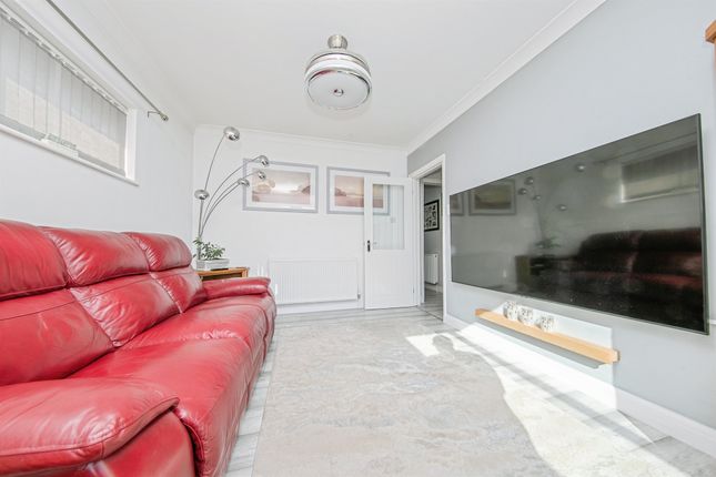 1, Ingarfield Road, Clacton-On-Sea photo 3