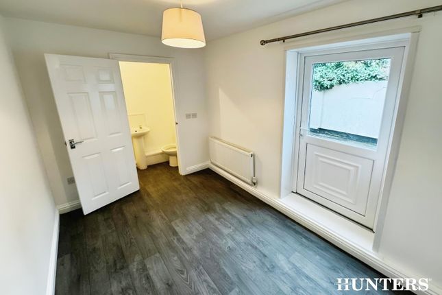Flat 2 Sitting Bedroom