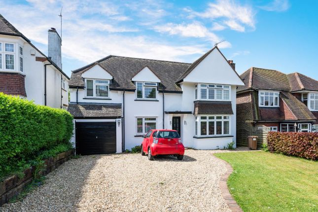 Thumbnail Detached house for sale in Beacon Way, Banstead