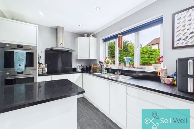 16, North Grove, Manchester photo 3