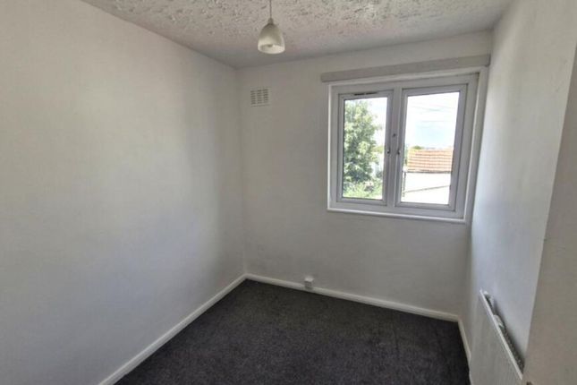 1, Sandy Hill Avenue, London, SE18 photo 3