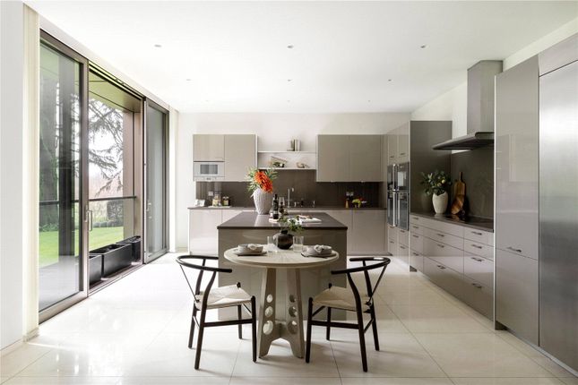 9,, Caenwood Court, Highgate photo 3