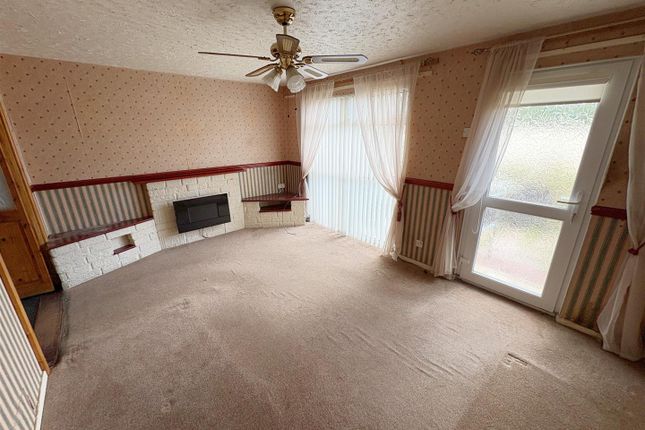 16, Griggfield Walk, Bristol photo 4