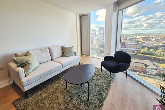 Crown View, Manchester photo 2