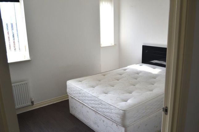 Flat to rent in Old Market Street, Blackley, Manchester