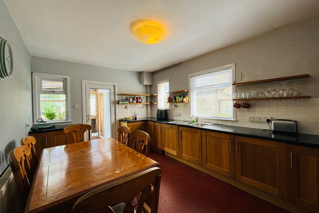 11, Peverell Road, Penzance photo 5