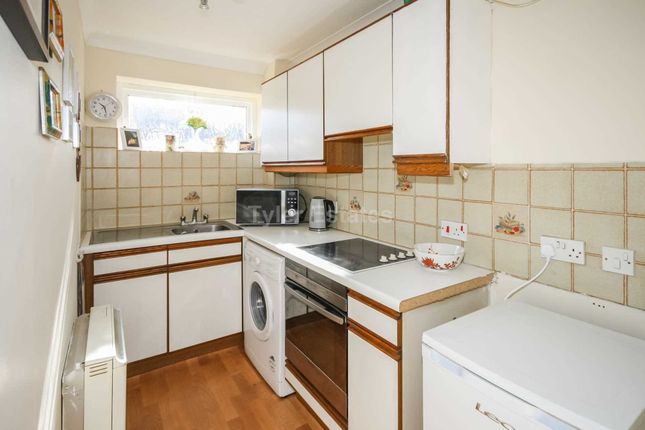 Flat for sale in Highfield Court, Billericay
