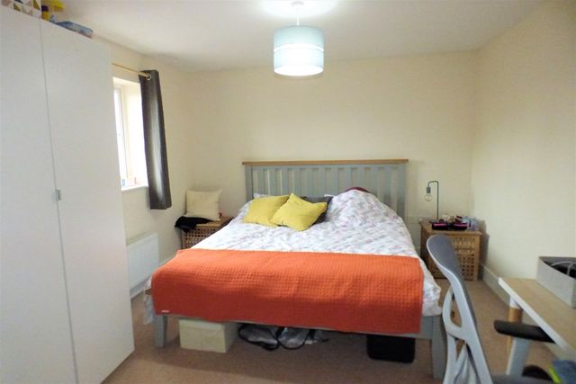 4, Russell Walk Devon, Exeter photo 5