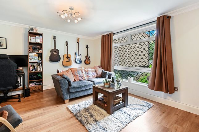 79 Dalmahoy Drive, Dundee photo 4