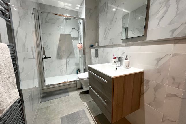 Flat 11, Maiden House, Vanwall Road, Maidenhead photo 3