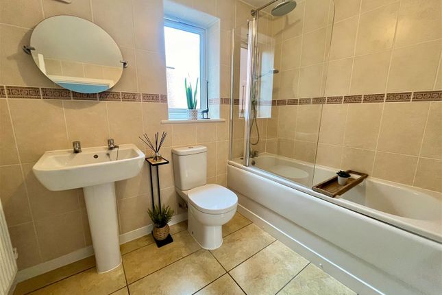 Detached house for sale in Piggots Mead, Houghton Regis, Dunstable