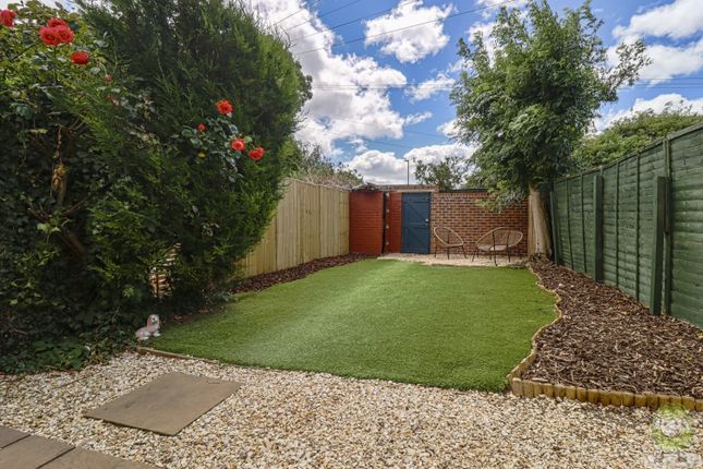 5, Ferndale Avenue, East Boldon photo 4