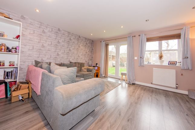 Town house for sale in Old Engine Close, Mirfield