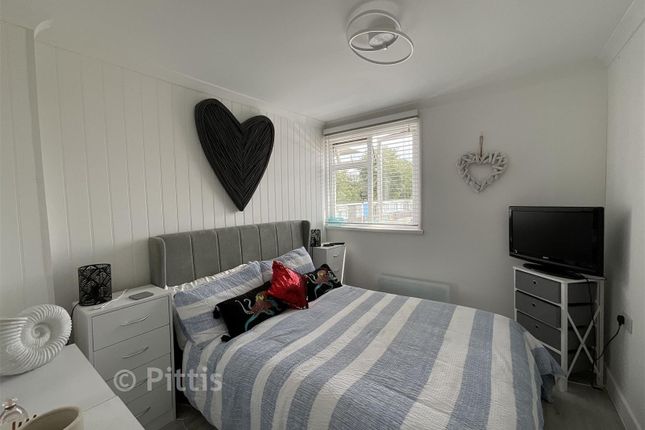 Sandown Bay Holiday Centre, Yaverland Road, Sandown photo 5