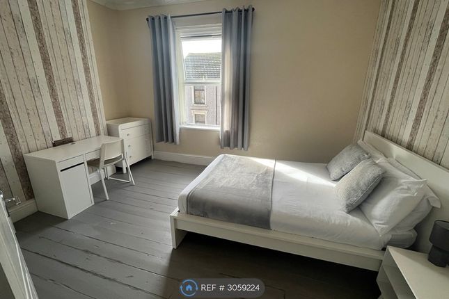 Victoria Street, Cleator Moor photo 5
