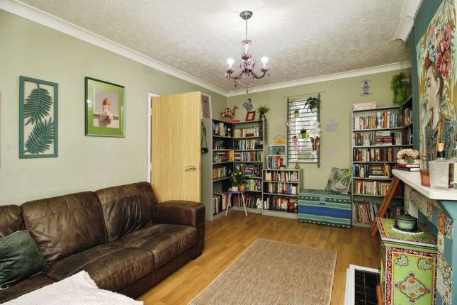 7, Cattle Dyke, Wisbech photo 4