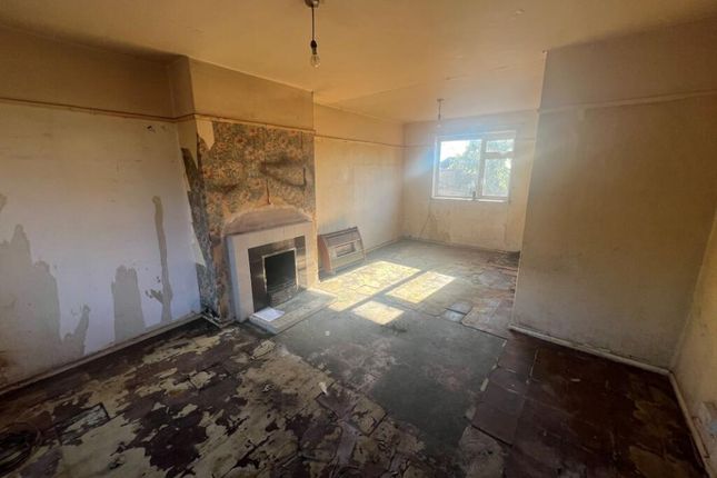 11 Gainsborough Road, Chesterton, 11 Gainsborough Road, Chesterton, Newcastle-under-Lyme photo 2