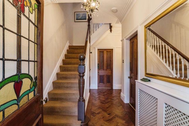 9, Worsley Road, Lytham St. Annes photo 2