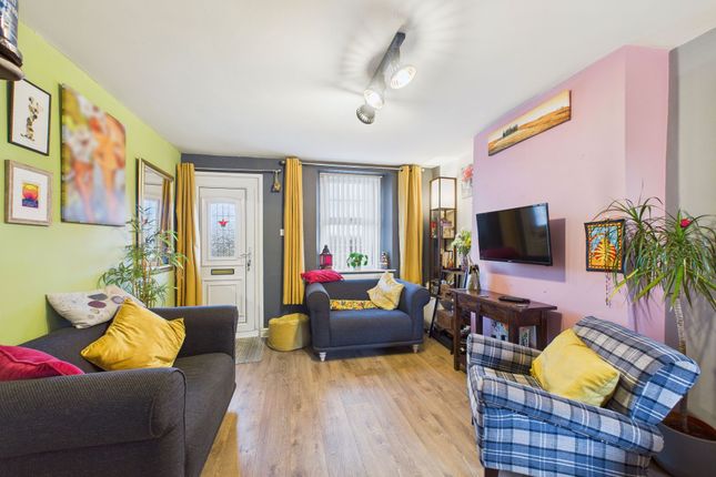 37 Keekle Terrace, Cleator Moor photo 4