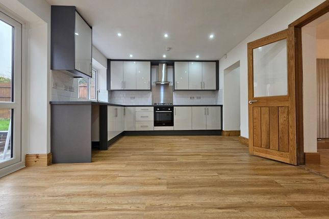 6, Sundial Lane, BIRMINGHAM photo 3