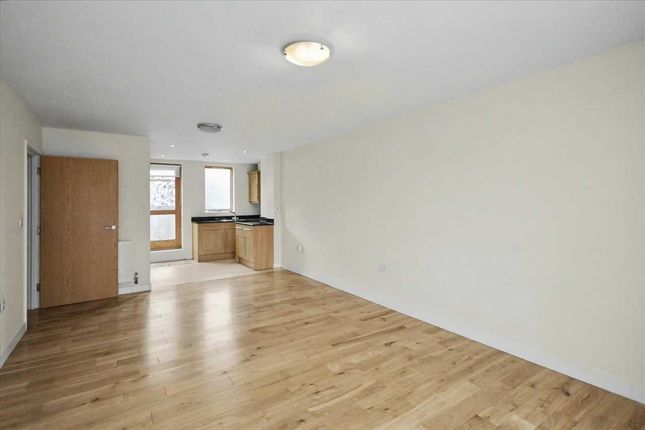 1, Church Gate Court, Chiswick photo 3