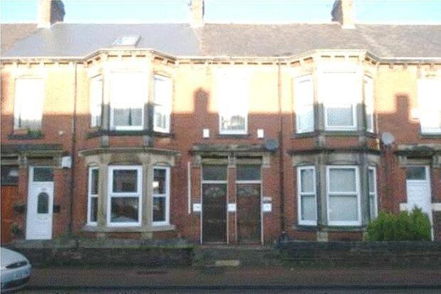 Flat to rent in Simonside Terrace, Newcastle Upon Tyne