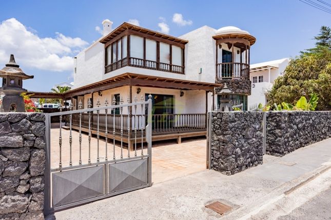 Villa for sale in Punta Mujeres, Lanzarote, Spain