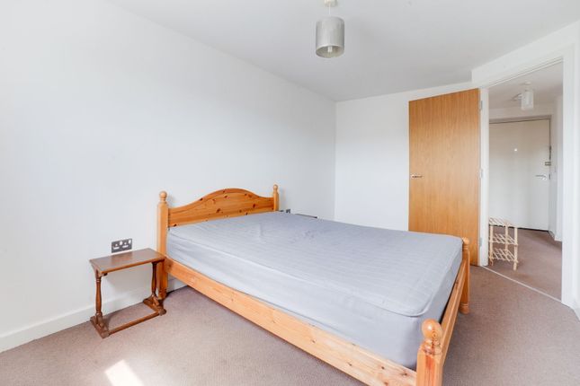 Apt 20, 190 Sandhills Avenue, Leicester photo 4