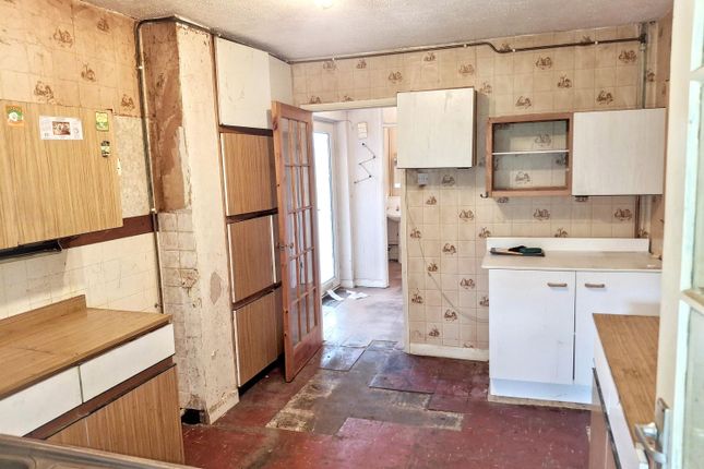 8 Admirals Close, Hereford photo 4