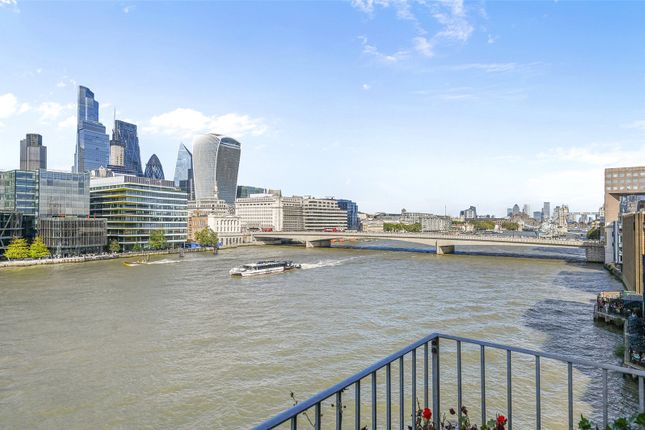 Flat for sale in Clink Wharf, Clink Street