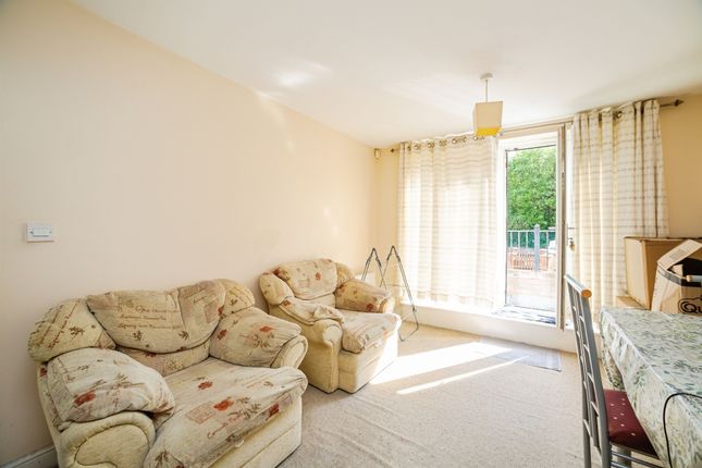 91, Haverhill Grove, Barnsley photo 2